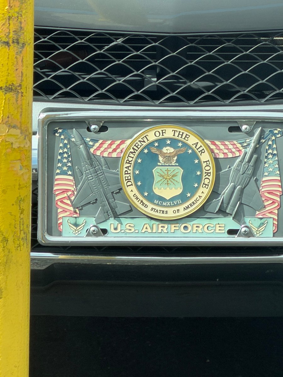 W catch? 
<a href="/usairforce/">U.S. Air Force</a> #westandforyou
🫡🫡