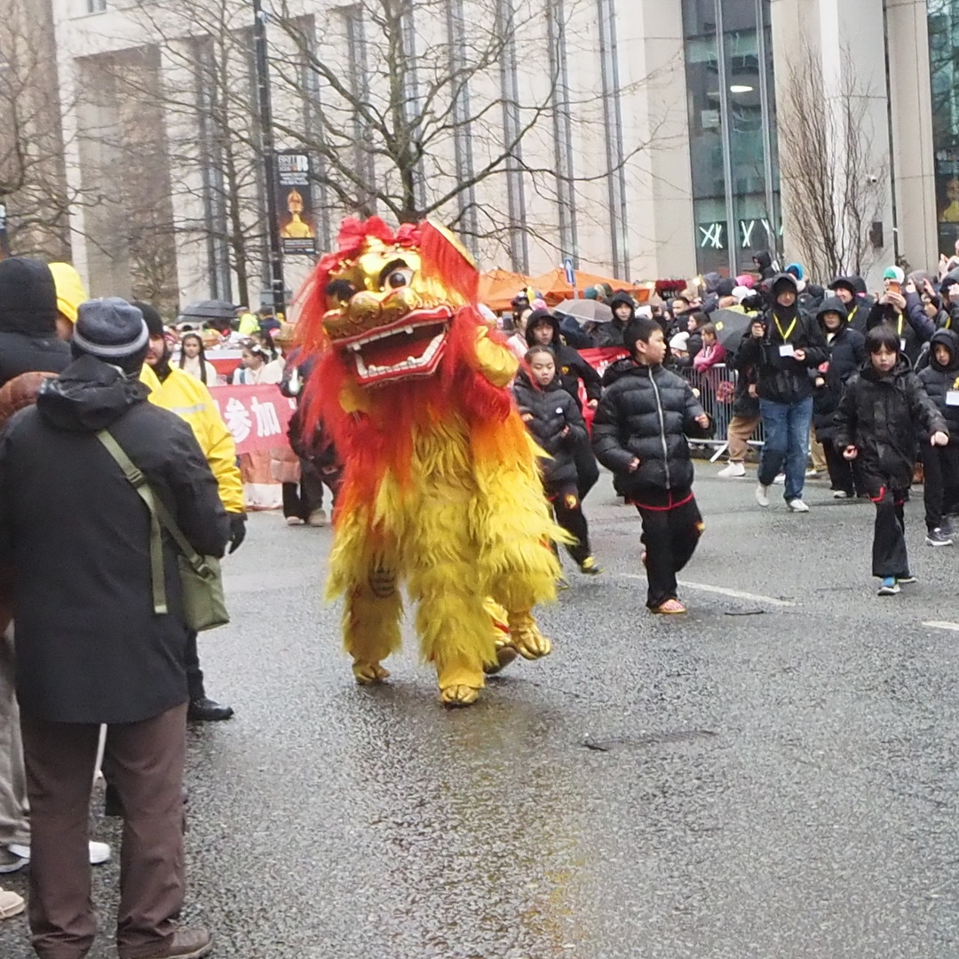 Part 2 of today's Chinese New Year Parade in Manchester, subtitled "Here be Dragons" :) instagr.am/p/DUyn_G0iMH5/