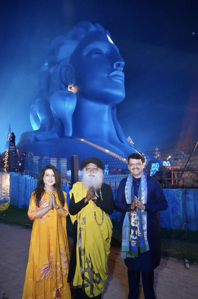 Har Har Mahadev 🔱

Grateful to be at <a href="/ishafoundation/">Isha Foundation</a> for the Divya Mahashivratri celebrations with Padma Vibhushan Sadhguru ji. This sacred night was a deeply personal moment of devotion, reflection and spiritual energy.

The powerful chants, the meditative atmosphere, and the