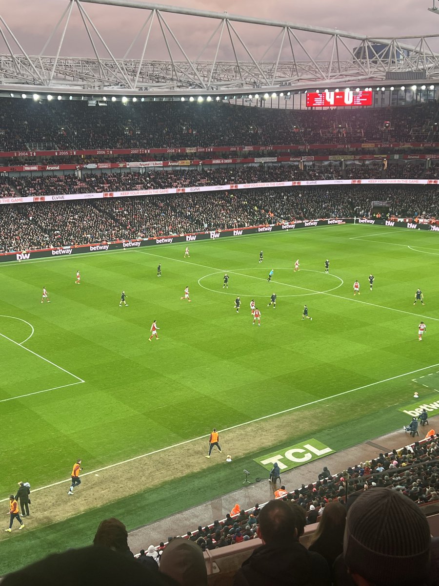 Dennis M tweet media