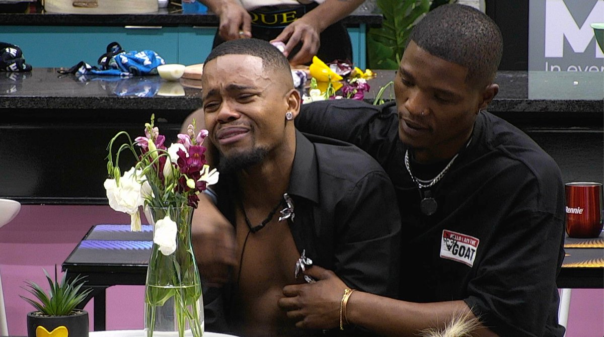 theNETng's tweet image. Honestly, Neliswa's disqualification is one of the hardest we have seen on the show. It tells the fact that standing up for what you believe is right might lead to certain loss but she did that for her friend which is very commendable. Good luck star girl👏

#BBMzansi #BBMzansiS6