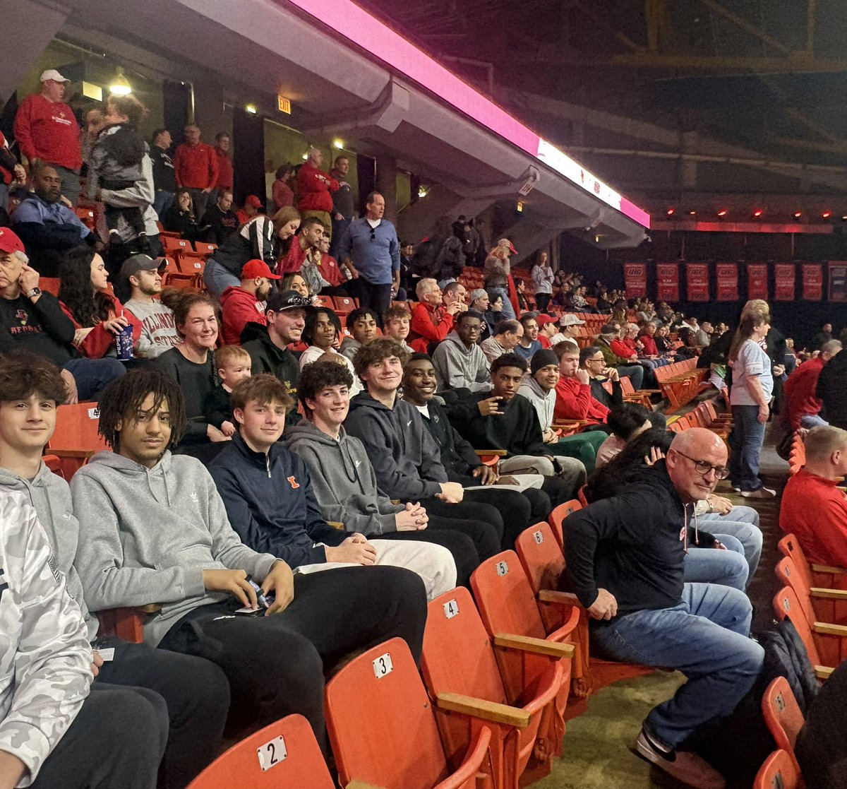 At UIC to see our guy, <a href="/TyreekColeman/">Tyreek Coleman</a> !! Thank you to <a href="/UIC_MBB/">UIC Men's Basketball 🔥🏀</a> for the hospitality.