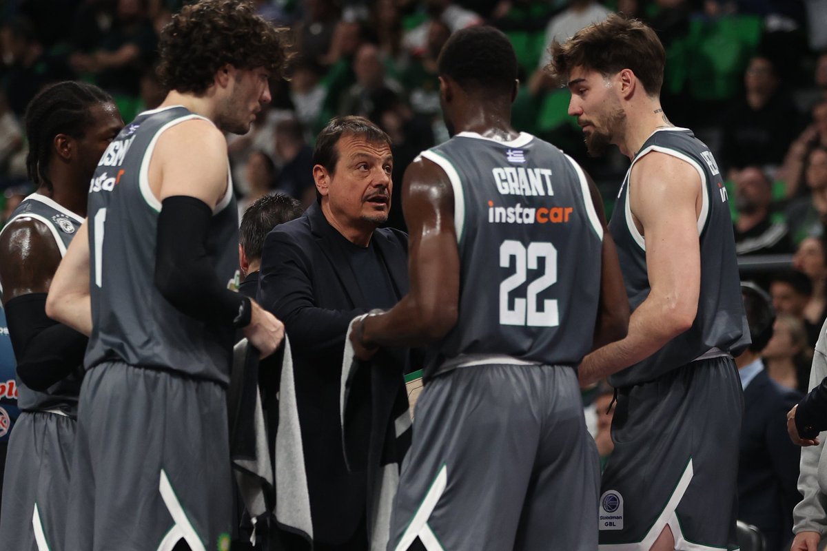 Green Watch tweet media