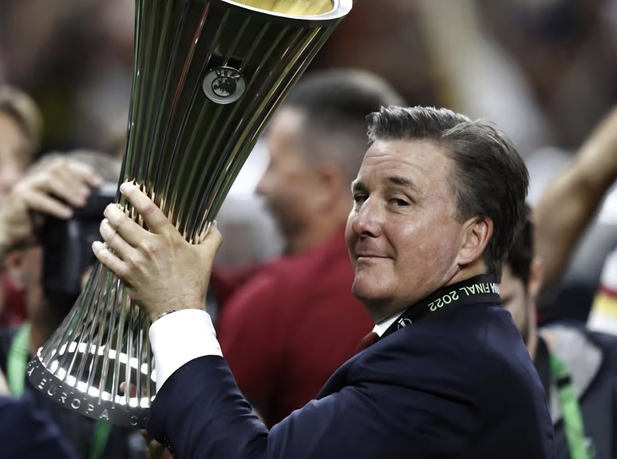 The_blue @EFC1878 tweet media