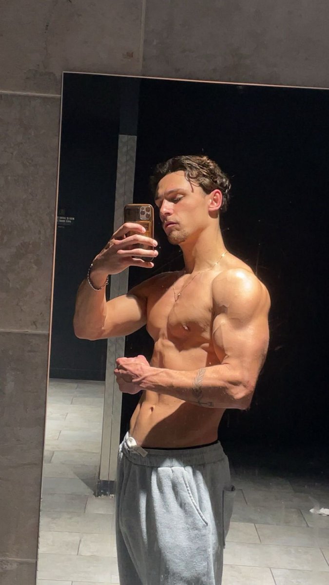 Matis 😸 tweet media