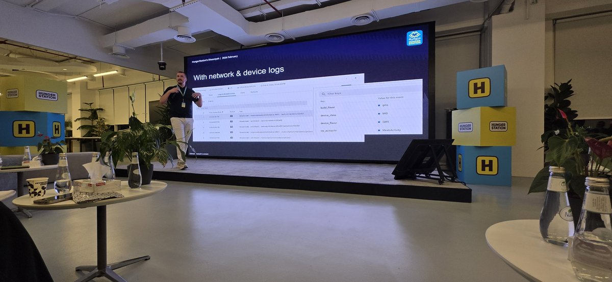 Maryam | مريم 🤖 tweet media