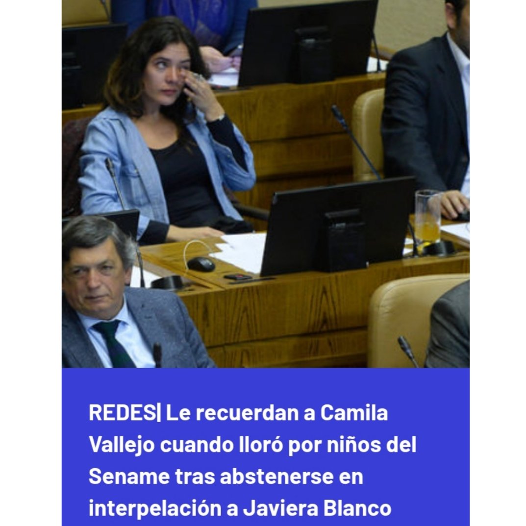 LarryLu20942400's tweet photo. "Me saqué fotos con los damnificados,las hice de modelo,los usé y los estrujé políticamente,estuve menos de un mes,los dejé tiraos,no hice ni una weá y después me fui. 
Lo mismo hice con los niños y niñas del Sename" 
@camila_vallejo la comunista burguesa representante del pueblo https://t.co/iJgmMPlgKR