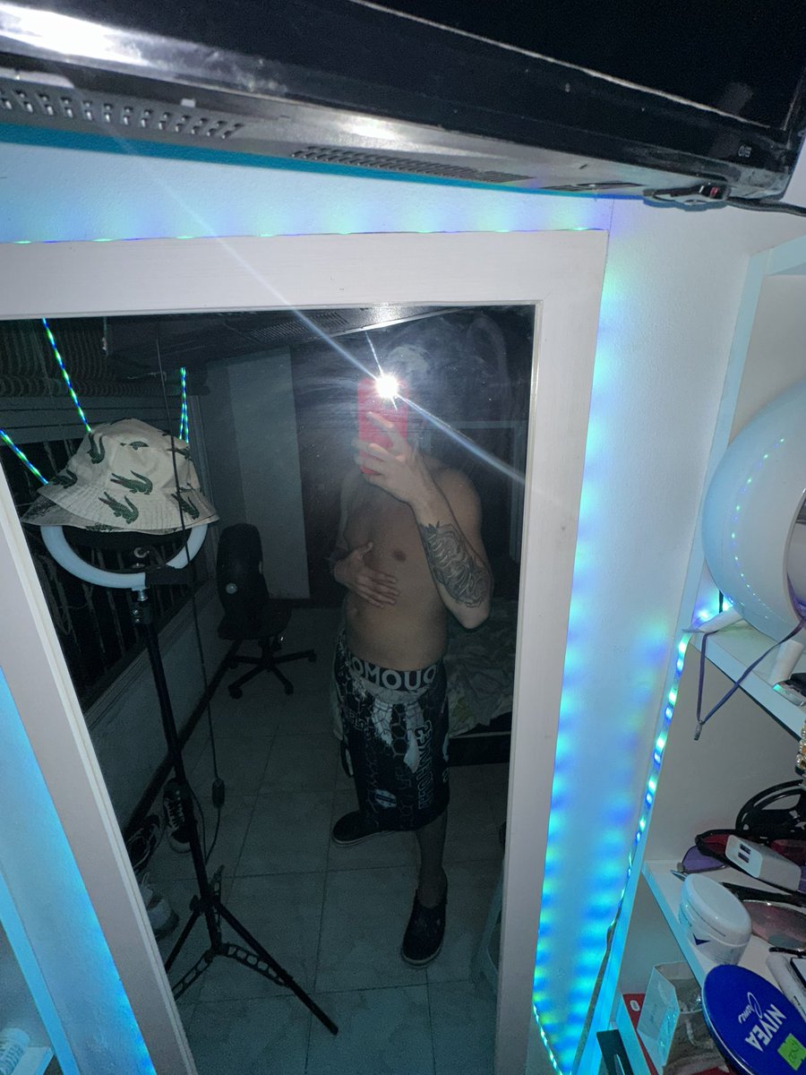 nicolasmirko005 tweet media