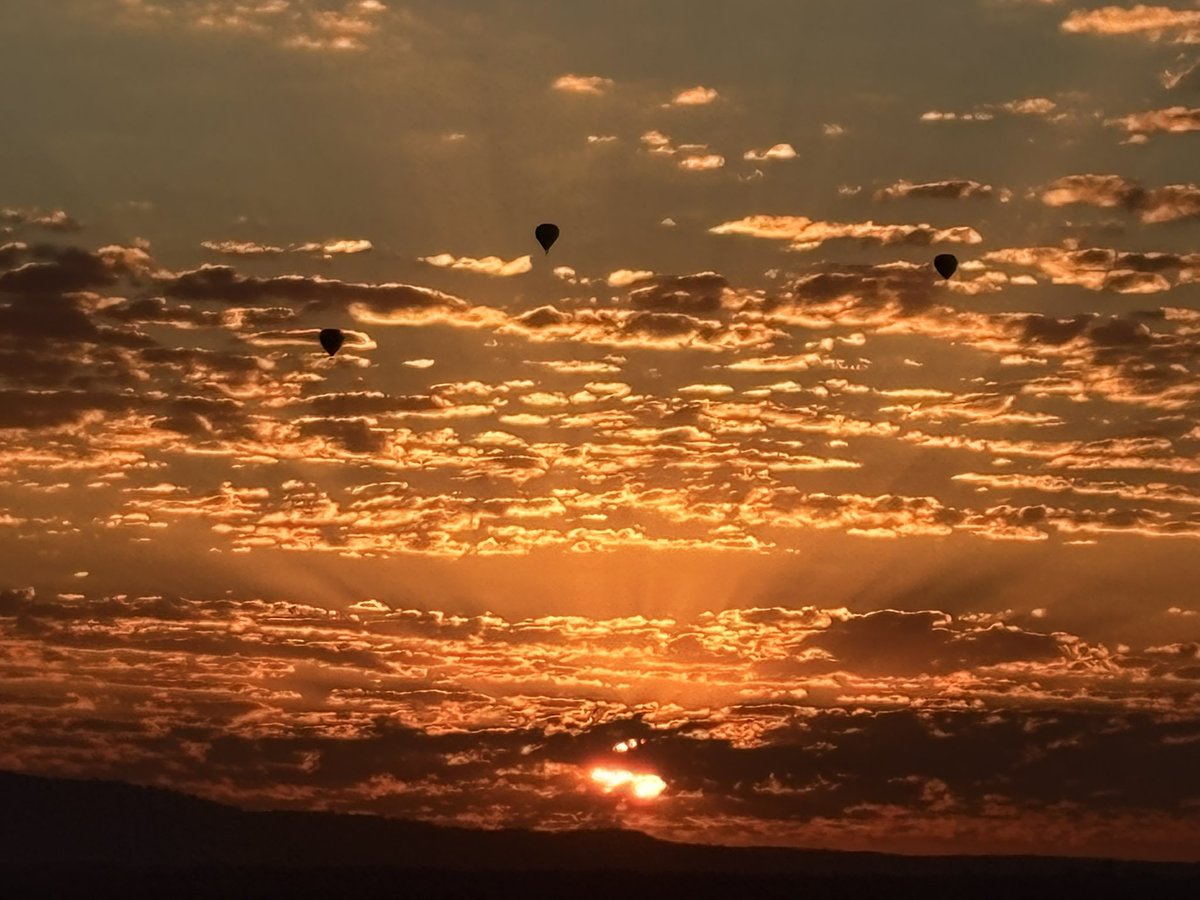 Morning 🌅 #melbourne #sunrise 
Have a great week