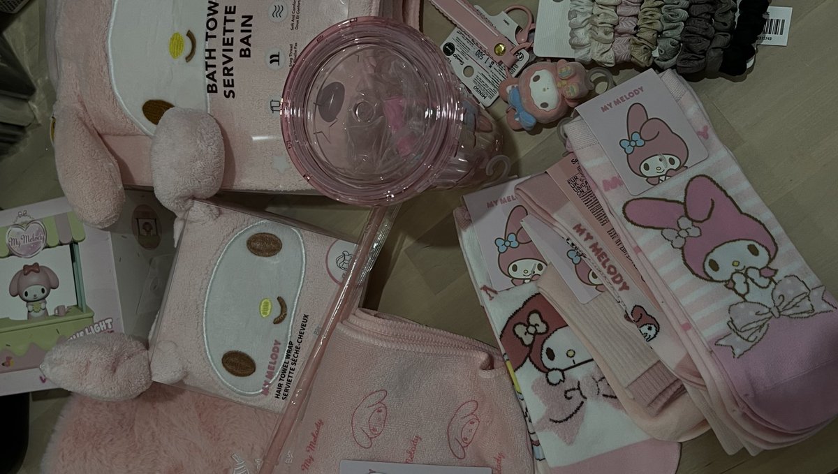 The best gift forever 🩷🩷🩷🩷. 
Thank you <a href="/miyole_/">sam</a>