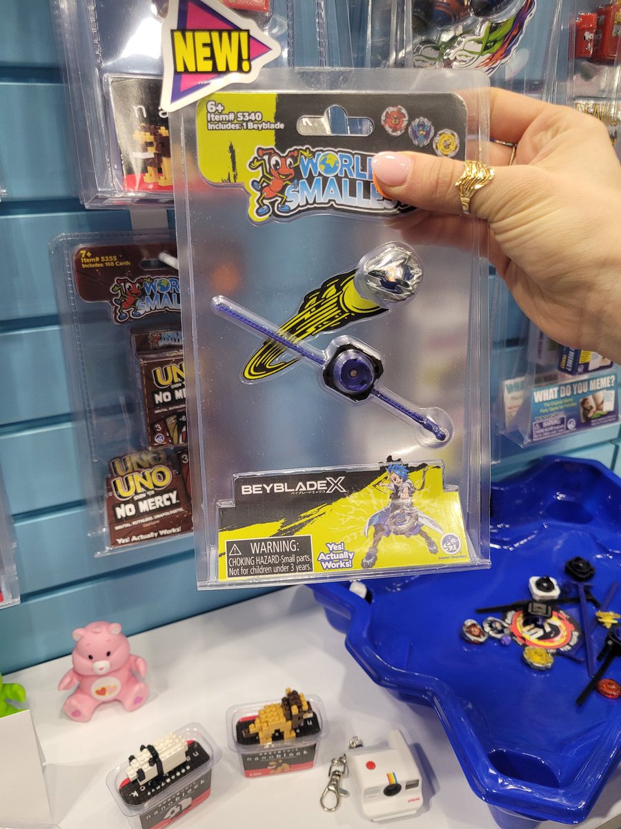 worldbeyblade's tweet image. Bladers and Bey fans! Check out the upcoming mini Beyblades from World's Smallest! (WizRod for scale)