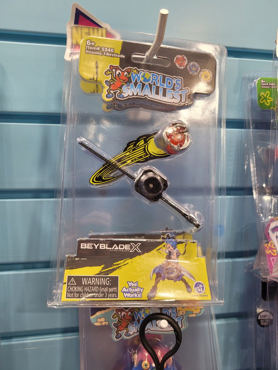 worldbeyblade's tweet image. Bladers and Bey fans! Check out the upcoming mini Beyblades from World's Smallest! (WizRod for scale)
