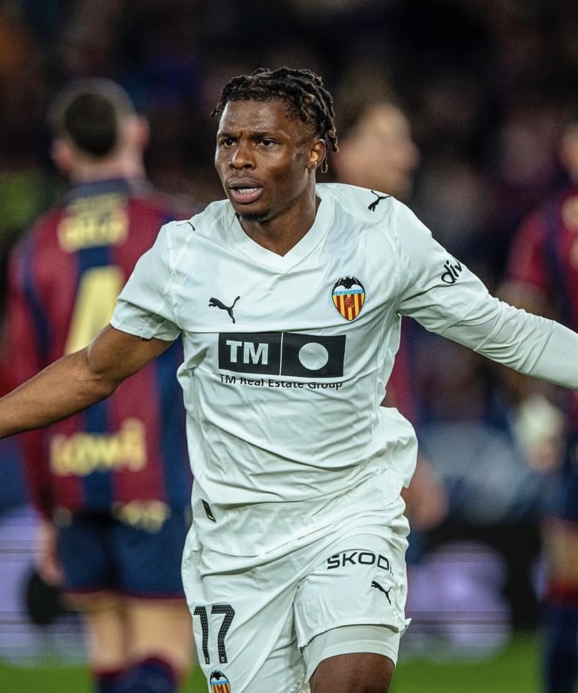 🥲 El Valencia ha ganado 0-2 el derbi Valenciano con goles de Sadiq y Ramazani

🥰 Nostalgia pura para todos los rojiblancos al ver esto

🕺🏻😈 El Látigo de Kaduna y el Diablito en estado puro