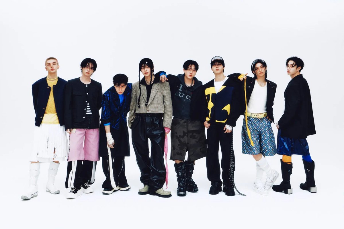 TheePopCore's tweet photo. ATEEZ (@ATEEZofficial) officially ties the record for the most Top 10 albums for a Korean act on the Billboard 200 (8).

— They join BTS and Stray Kids. https://t.co/ZfOAkAqfs5