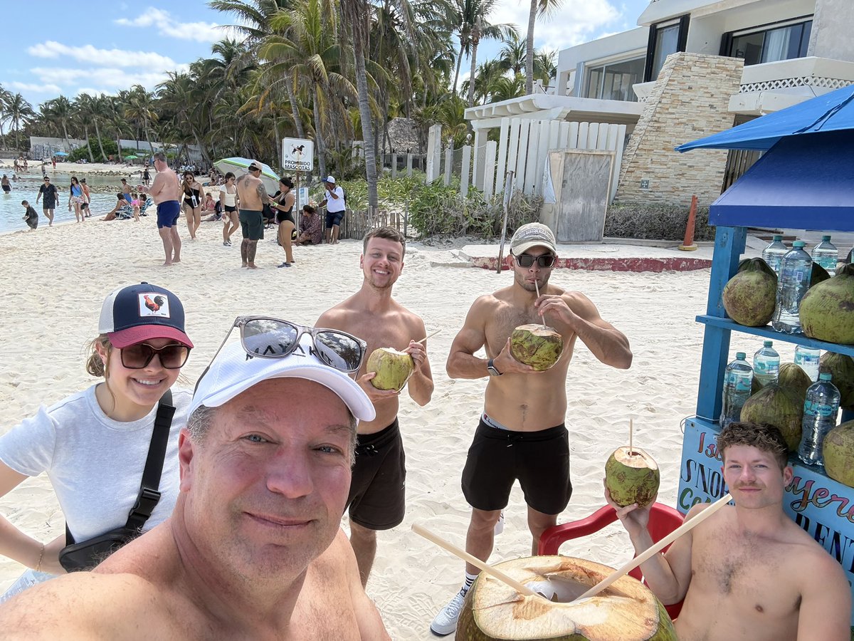 Bitcoin Larry tweet media