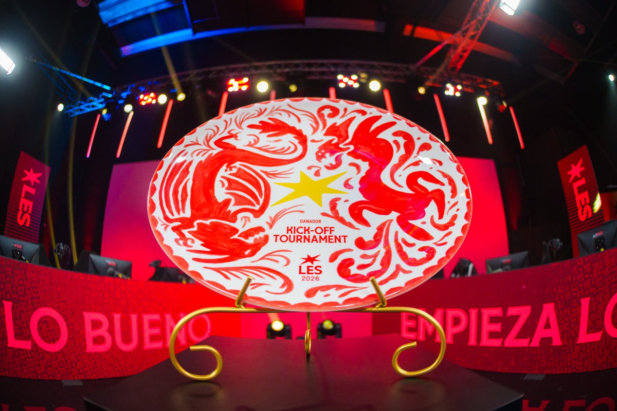 Ha sido un fin de semana increíble. 

El equipo que ha hecho posible esto se ha dejado la piel en jornadas de absoluta demencia para poder sacar algo así adelante.

Solo gente dispuesta a dejarse así la piel por el producto podía sacar el sector adelante.

He sido muy feliz.