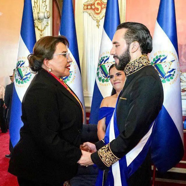 Ya Bukele les mando el saludo que tanto querían.

✌🏼 saludos cachurecos, nadie los quiere por corruptos, ineptos y fraudulentos.