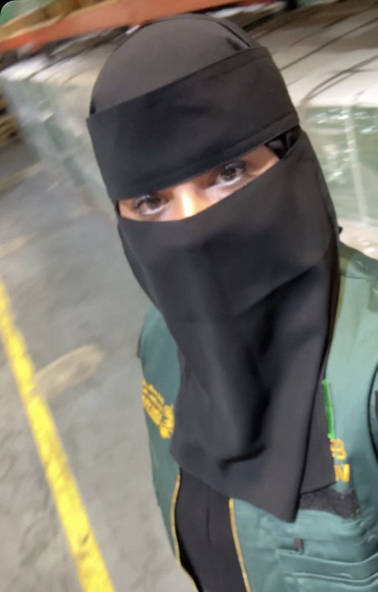 #الحملة_السعودية_لإغاثة_فلسطين 
وفي هذا المقام، لا يسعني إلا أن أعبّر عن سعادتي وفخري بالتطوع والمشاركة في التغطية الإعلامية لنقل هذا الحدث الإنساني العظيم، إيمانًا مني بأن للإعلام رسالة، وللكلمة أثر، وأن أجمل ما نكونه هو أن نكون جزءًا من الخير.
تشرفت بدعوة كريمة من