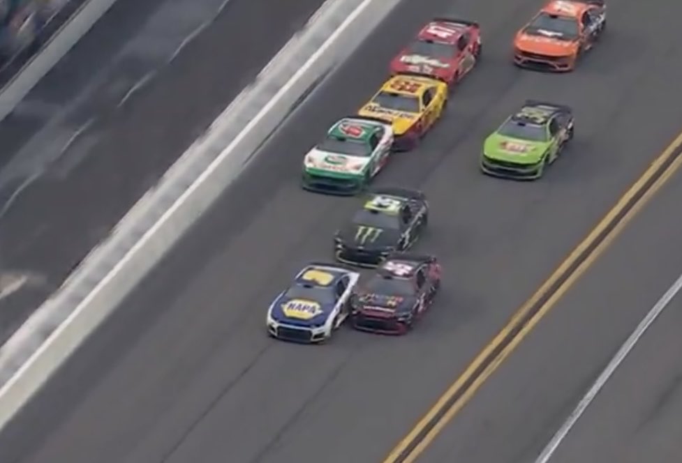 Chase Elliott in Crown Jewel races.  Nothing but pain.  

#NASCAR