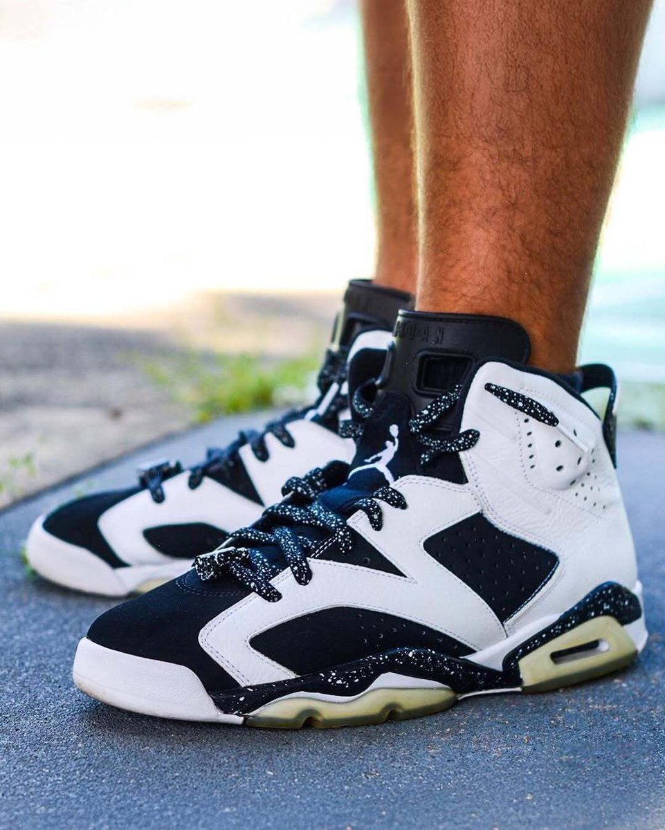 JustFreshKicks's tweet photo. The Air Jordan 6 "Oreo" is expected to return Fall 2026 🖤🥛

Details: https://t.co/bN0GpXEk1V https://t.co/bvvKWUVlzb