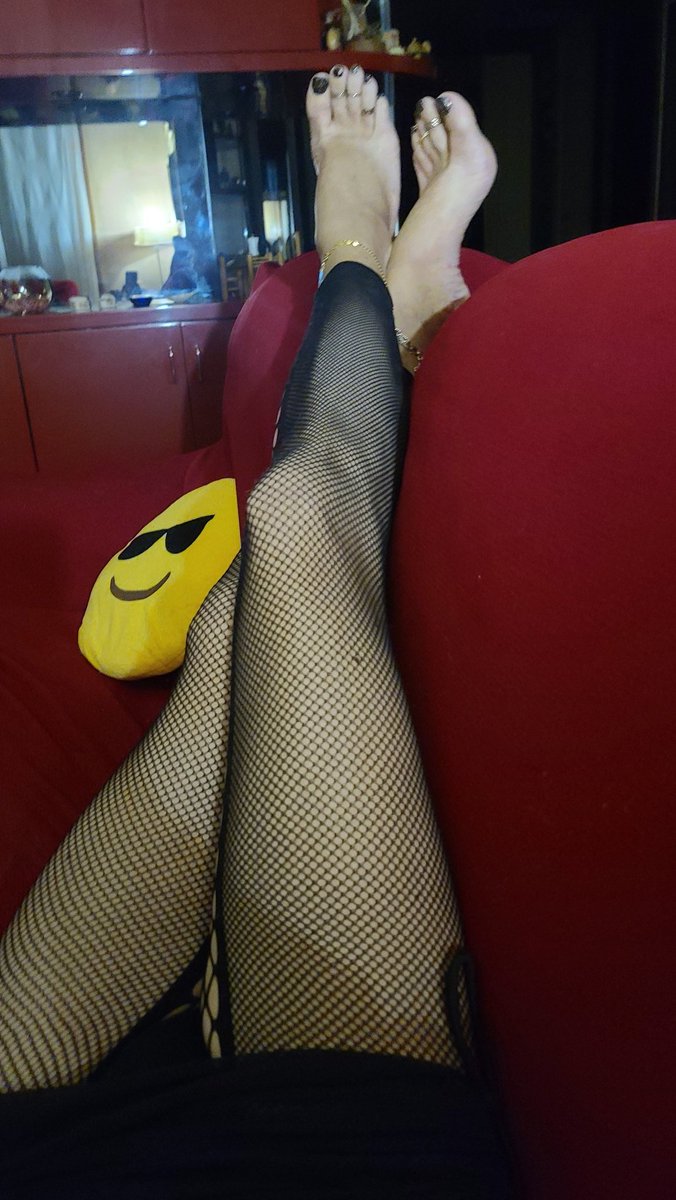 VanilleVale's tweet photo. Oggi con tanta voglia di🔥💋💋con Mia la mia amica 🐷 vi aspetto su https://t.co/bQSKe74NOz #porn #CAM @HotParadiseProd @Fighedaurloo @blackcorner_off @AdultItaly @guruprincipe @RSpettacolari @Cam4_ES @Cam4_IT @CAM4_GB📷@Cam4_DE @cam4_US #cammodel @Cam4_SE @Cam4_FR 📷 follow me❤️ https://t.co/rINm8hCD8s