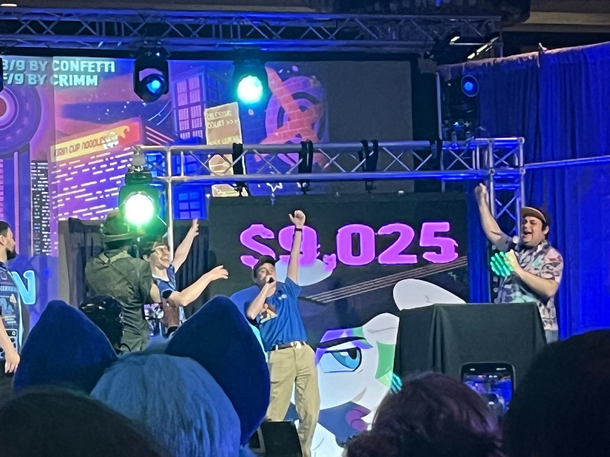 Generic pony tweet media