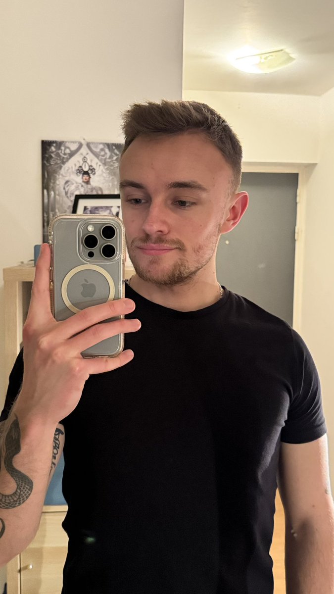 The Tortured Simon’s Place 🤍 tweet media