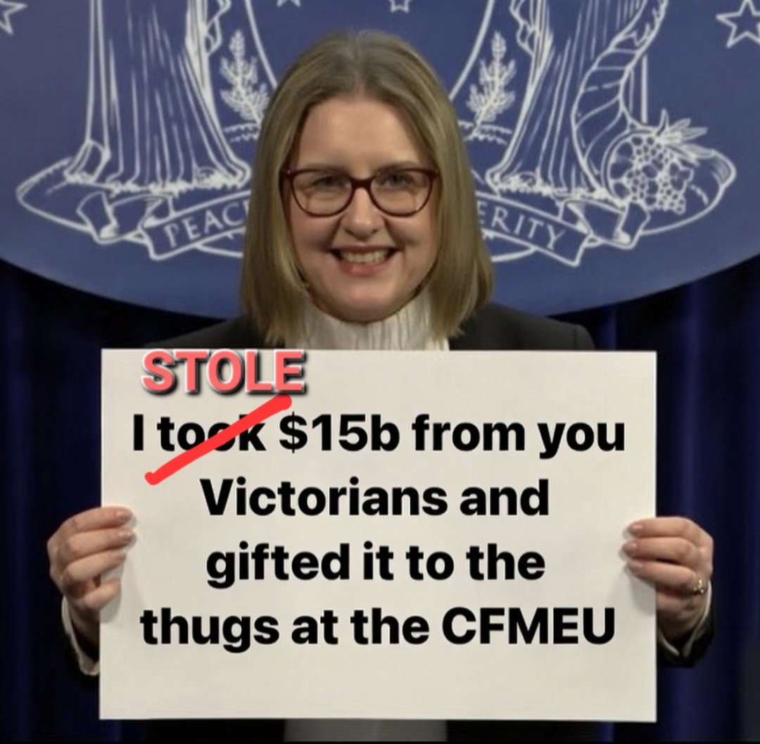 The White Rabbit Podcast 🐇 tweet media