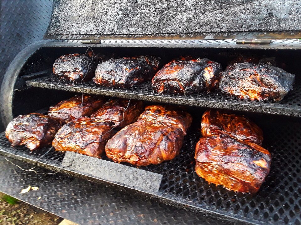 theshitEDsaid's tweet image. Don’t forget the value of a BBQ joint. 😏 #farmraised