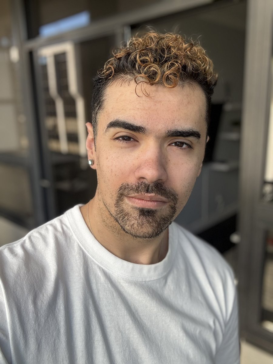 Strong without the Scheiße 🤍