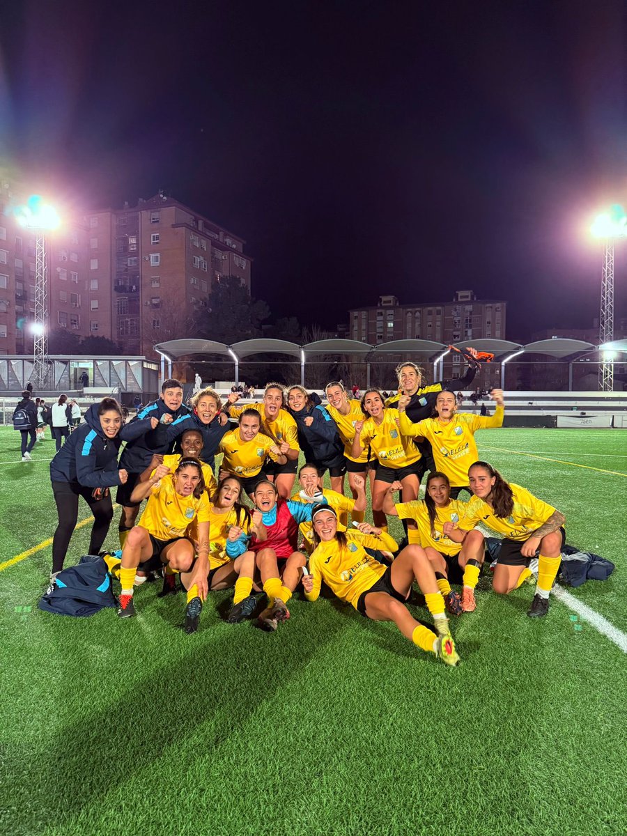 Nacho Aznar tweet media