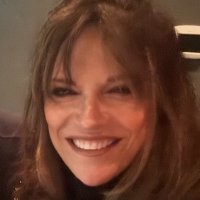 GabrielaJ's tweet photo. #NewProfilePic https://t.co/eVDKH0yVLn