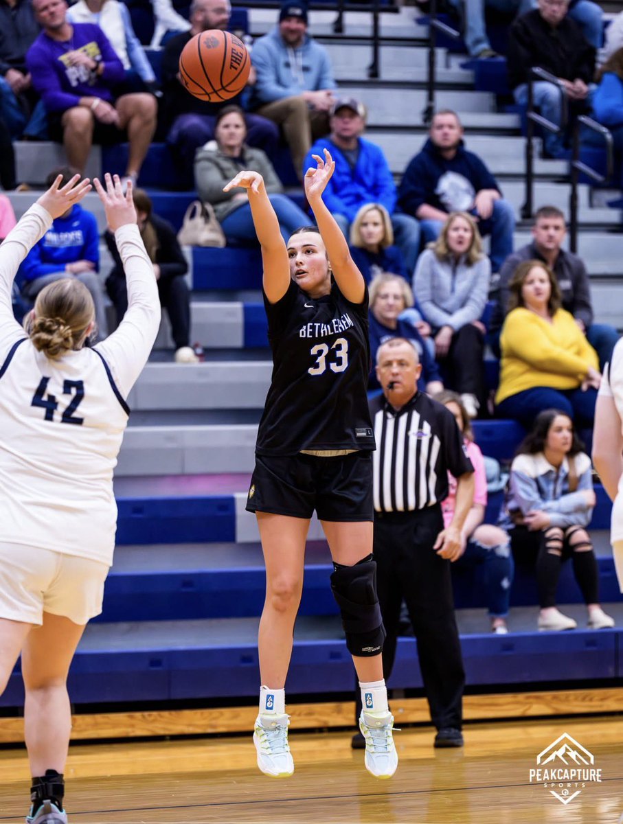 Alyx White tweet media