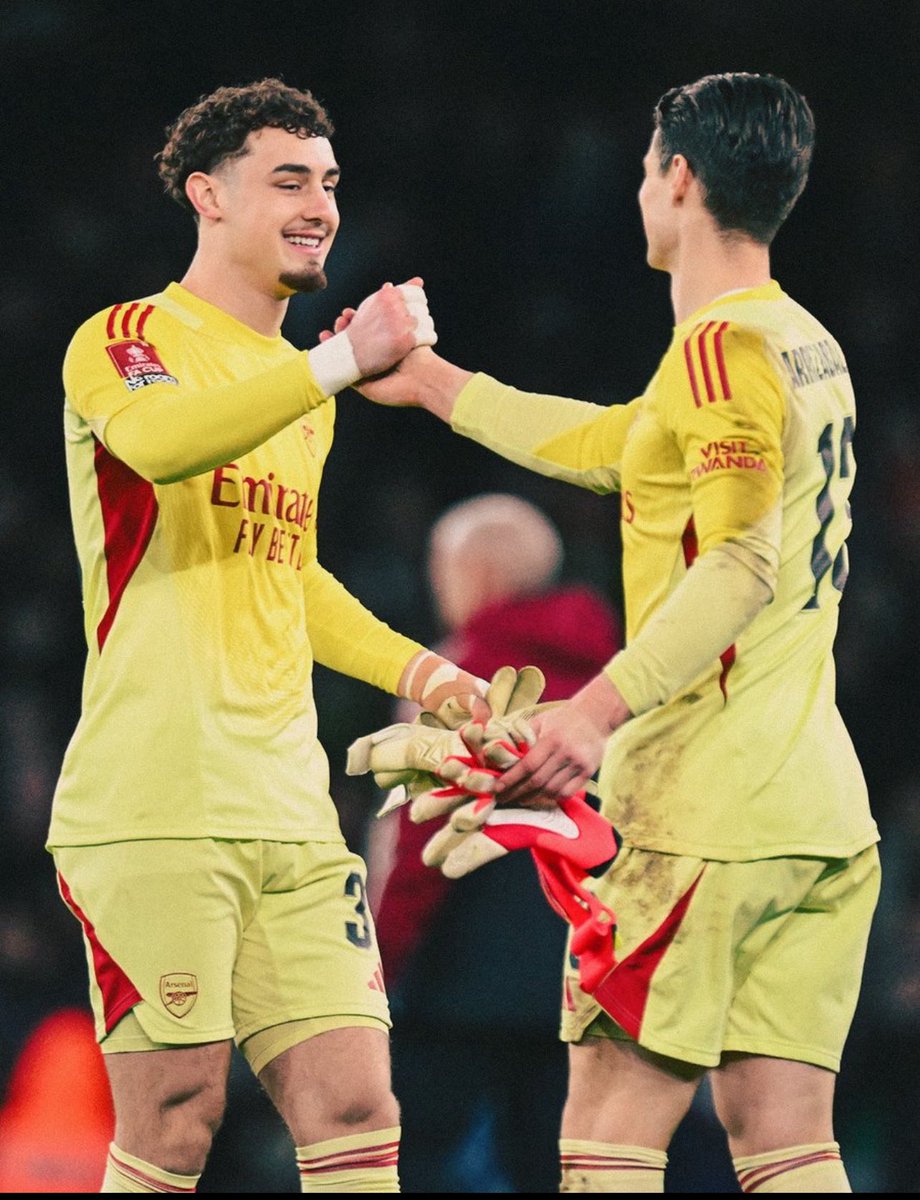 Shameh_NG's tweet photo. Let’s connect, Arsenal fans world wide.

Like and retweet this post, I will follow you and like your posts.

COYG…. https://t.co/Sv9nLl4xzM