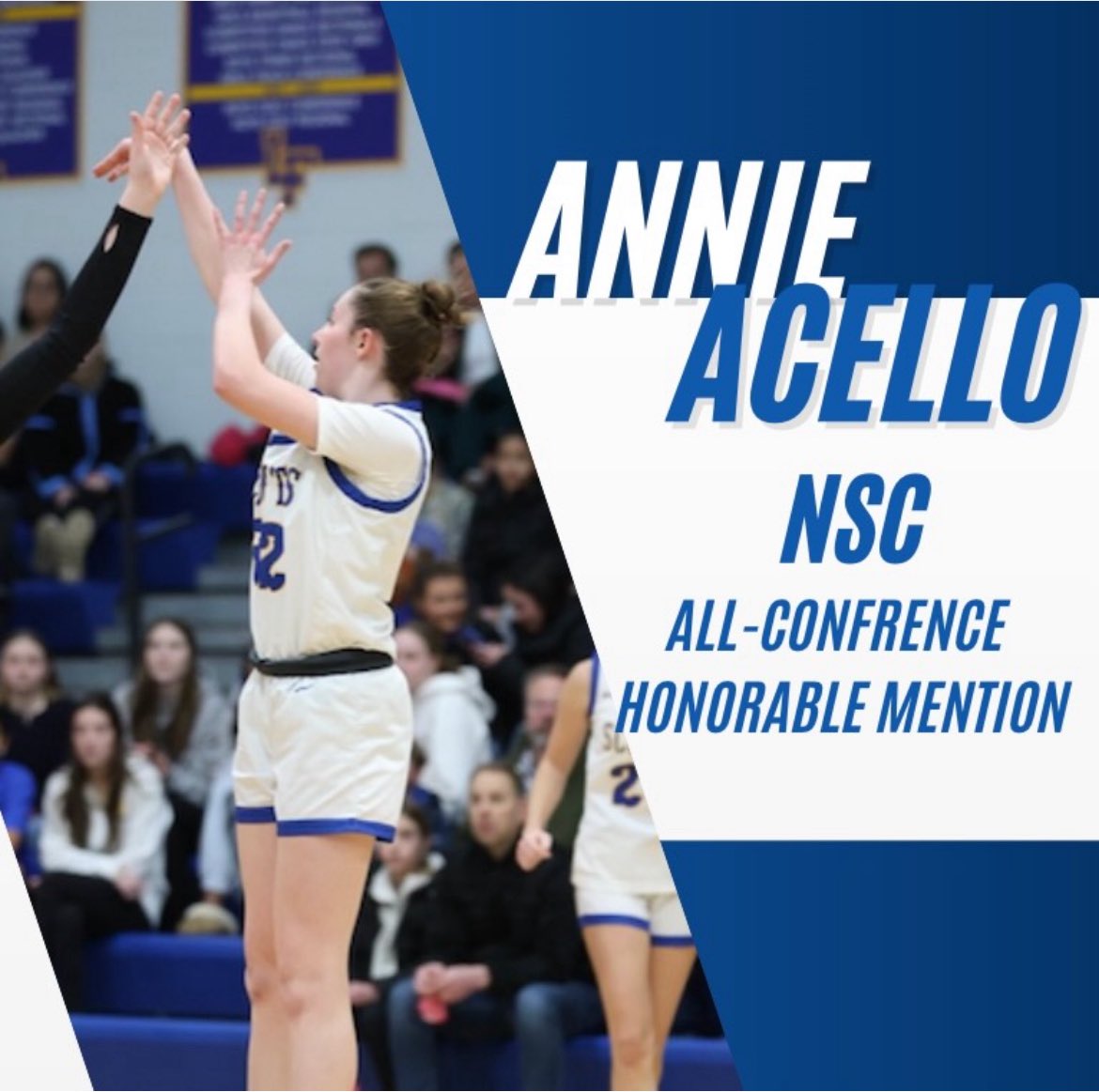 Annie Acello (Annabell Acello) tweet media