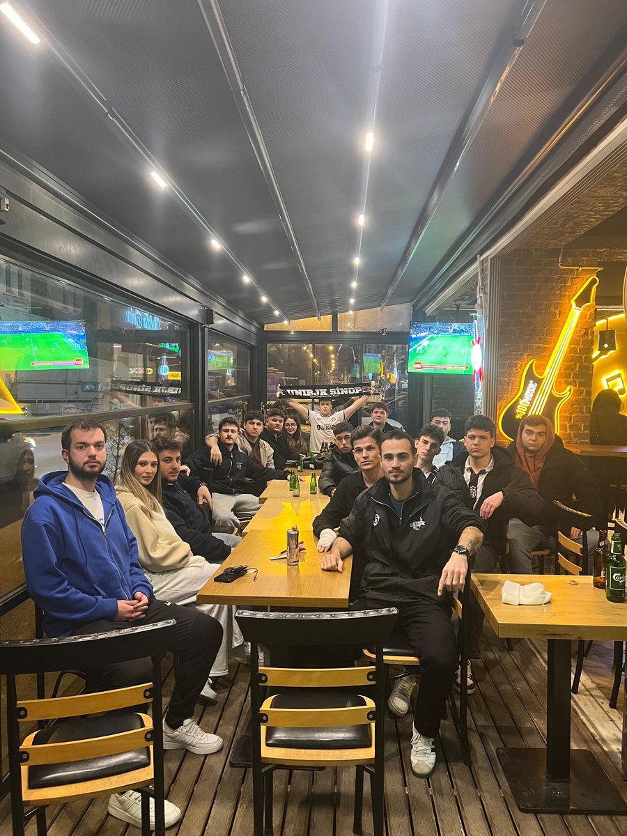 Aleyküm Selam Biz de Geldik..

<a href="/unibjkcom/">UNIBJK</a>