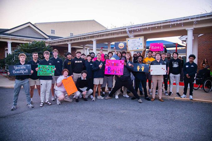 Had a wonderful time volunteering at Night to Shine🌟 It was a great opportunity to build bonds and serve the community!
<a href="/RHHSFootball/">Richmond Hill FB</a> <a href="/MattLeZotte/">Matt LeZotte</a> <a href="/boom_davis/">Coach Boom (Davis)</a> <a href="/TimTebow/">Tim Tebow</a> #NightToShine