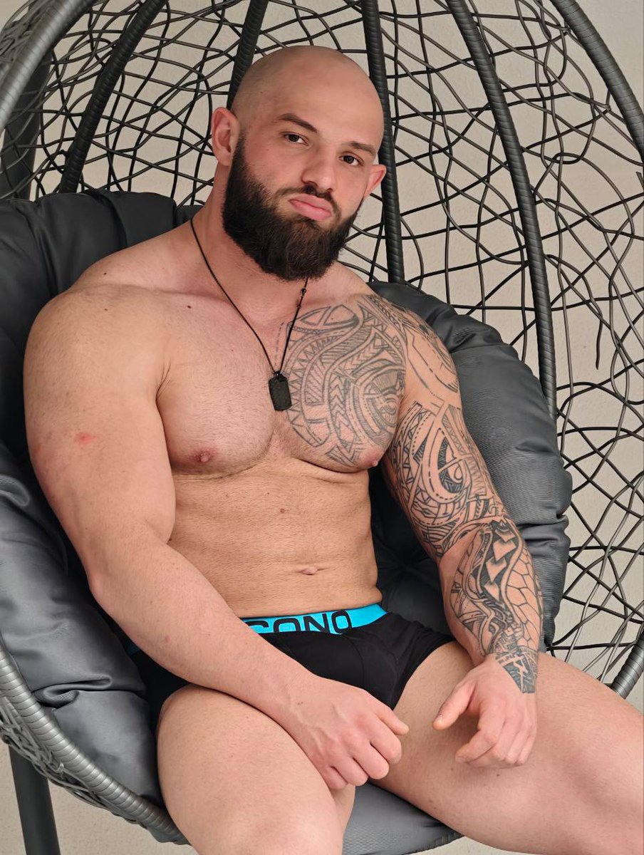 Marcus Power 🔞 tweet media