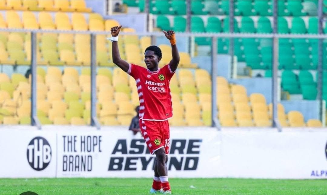 After watching him play today, I now understand why they call him Vitinha. 
Gyau is a Gem 💎