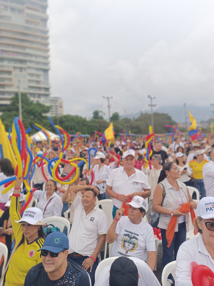 Jaimeleyva1568's tweet image. El Tolima es territorio del 🐅🐅💯🇨🇴🇨🇴🇨🇴🇨🇴🇨🇴🇨🇴🇨🇴🇨🇴🇨🇴🇨🇴🇨🇴🇨🇴🇨🇴🇨🇴🇨🇴🇨🇴avanzamos para ganar en primera vuelta 👏👏👏👏🇨🇴💯🇨🇴💯💯🇨🇴💯