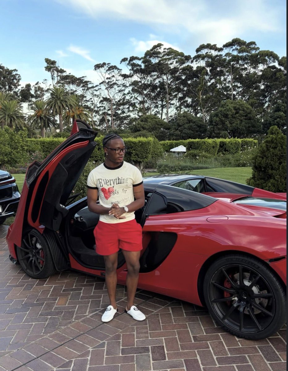 Samuel banks aka Arike PreOrder, just bought a new car worth 450m😳