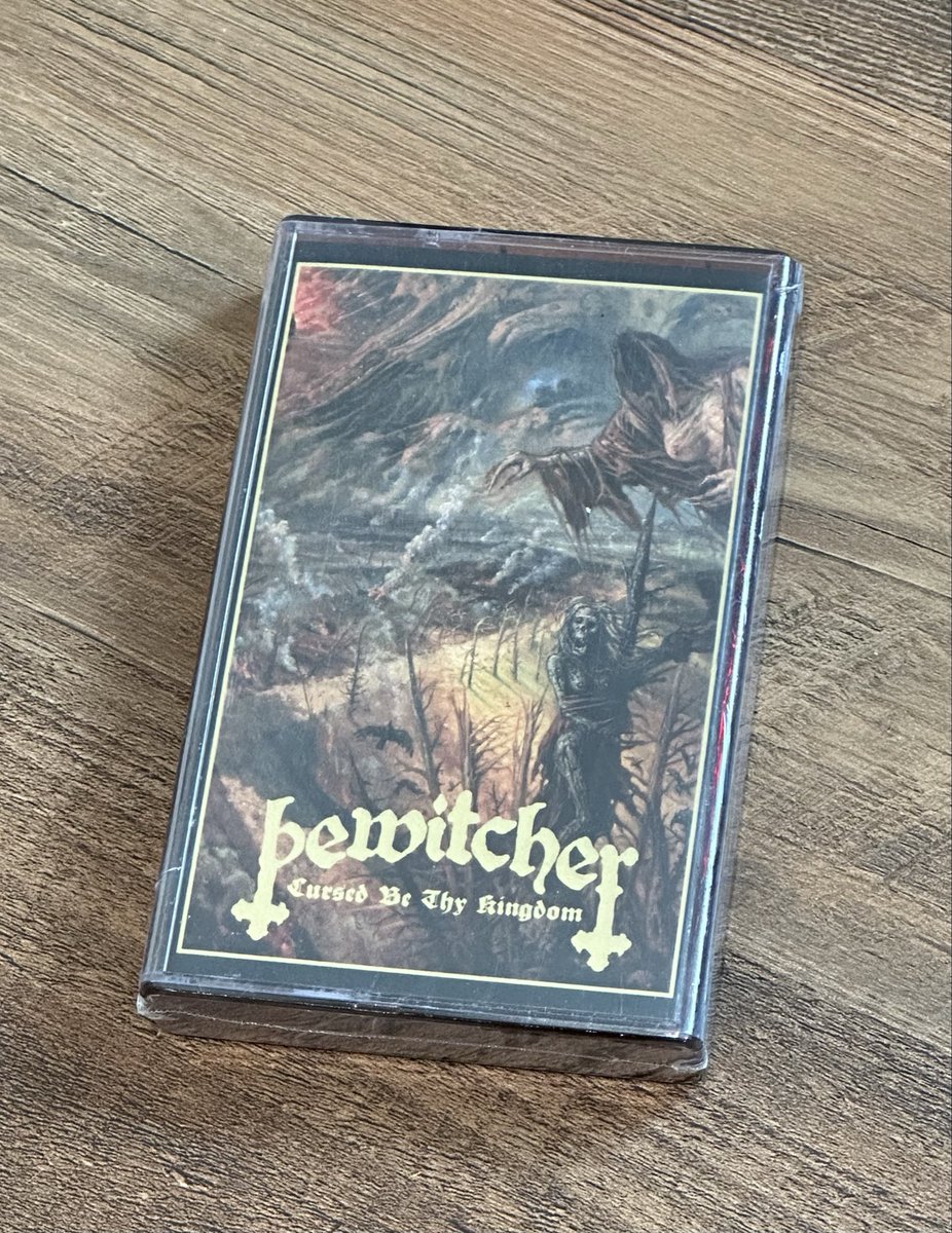 drrckbr's tweet photo. “There's a hellhound on my trail so I've gotta keep moving”
Bewitcher - Cursed Be Thy Kingdom
🇺🇸
2021
#Bewitcher #blackspeedmetal #bestof2021 https://t.co/ggLnahT026