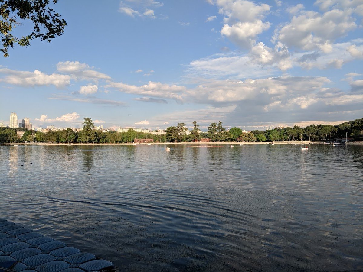 calvinfroedge's tweet photo. Madrid - maybe the best big city in the world

El Retiro - perhaps the best urban park in the world

Spend a few weeks here https://t.co/tLeADho3SF