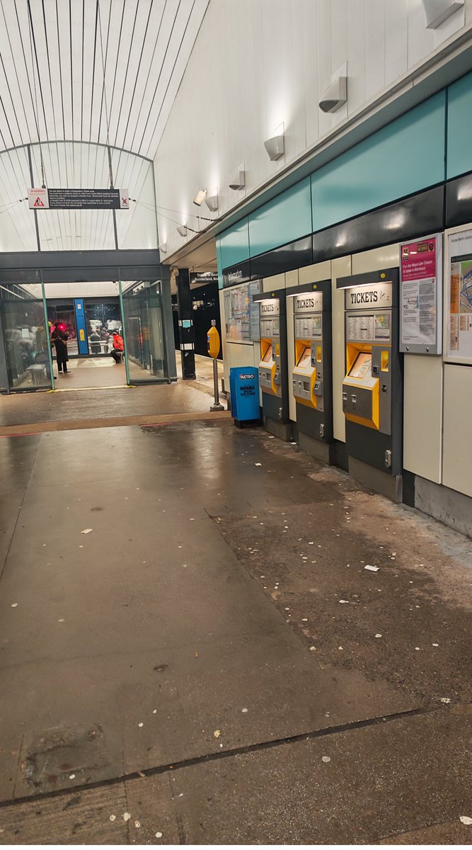 Ademola_Odumesi's tweet image. Metro life
Daily life

#basicamenities #metro #transport #Logistics #travel #humans #movement