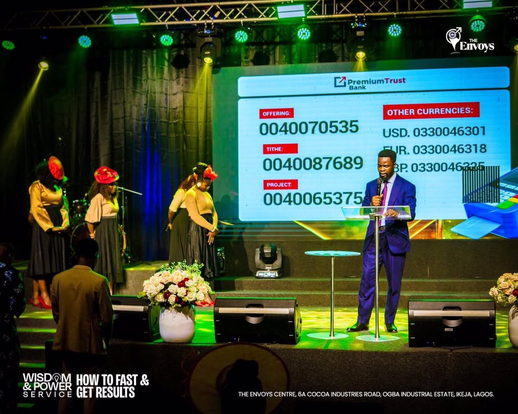 rccgtheenvoys's tweet photo. Everything we have, He gave us. Everything we give, He multiplies. We don’t just give because it’s a routine; we give because it’s a response to God’s Word!

#RCCGTheEnvoys
#YP20
#PowerService
#PDaniel https://t.co/dQRC6F57pS