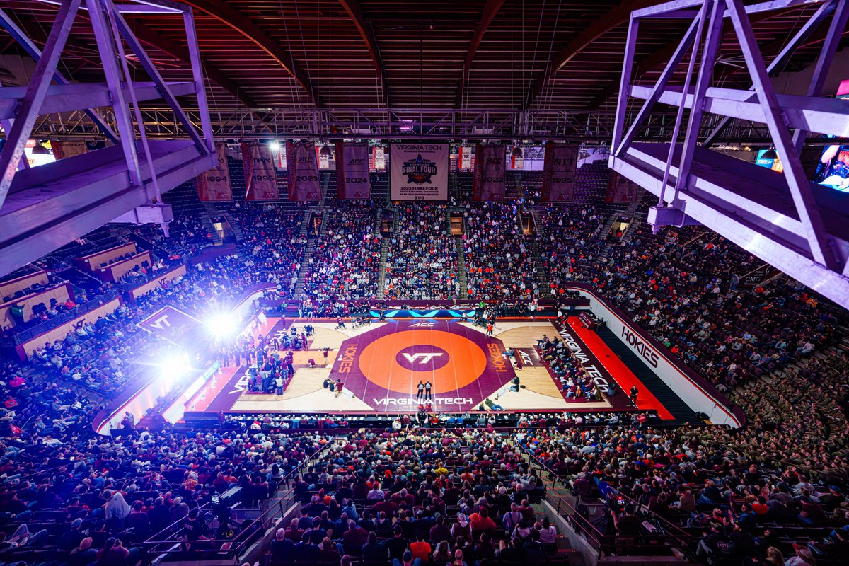 HokiesWrestling's tweet image. #HokieNation, THANK YOU.
Y'all gave us life and rocked us through it all. 
We appreciate you. Best IN THE COUNTRY.

Final: No. 6 Hokies - 12 | No. 3 Cowboys - 19
#ThisIsHome #Hokies 🦃