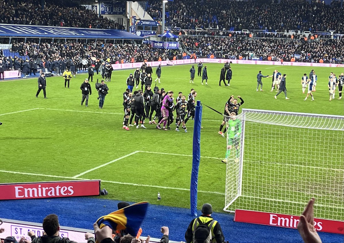 haighyp's tweet photo. The magic of the FA Cup #LUFC #MOT #facup https://t.co/dRnupKNVn3
