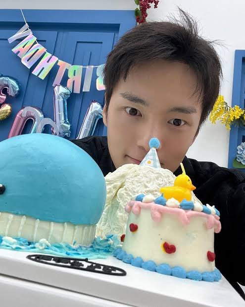 Happy Minhyuk day 💙