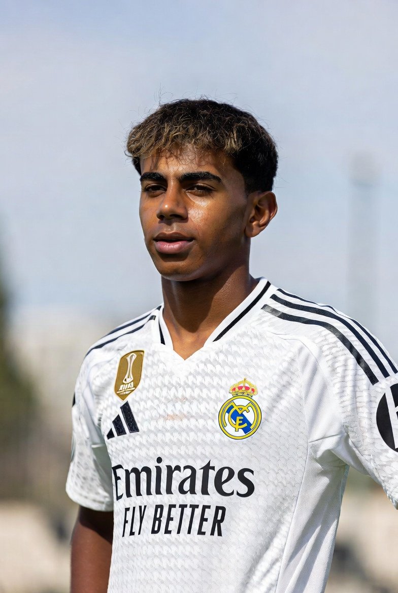 PBlanco12487's tweet image. Os levantáis mañana para ir a estudiar o trabajar y veis está imagen en todas las televisiones, cuál sería vuestra reacción? Os leo....🍿🍿