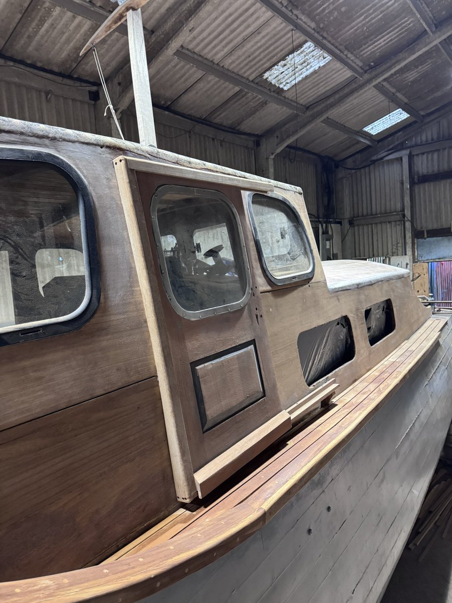 Gerfalcon a RNPS and Dunkirk Little Ship tweet media